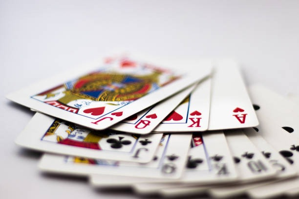 Live poker dealer at megawin888 studio